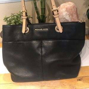 Michael Kors Bedford Black Leather Shoulder Bag